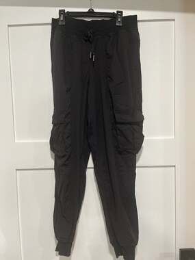 Lululemon Dance Studio Relaxed-Fit Mid-Rise Cargo Joggers in Black